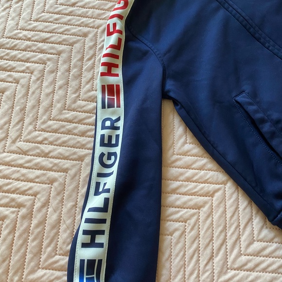 Jacket - Picture 4 of 4